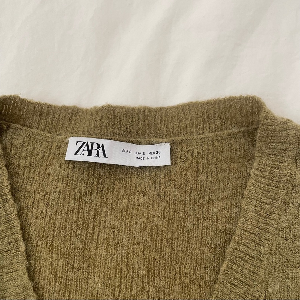 Zara Olive Green Knit Vest - Picture 4 of 7